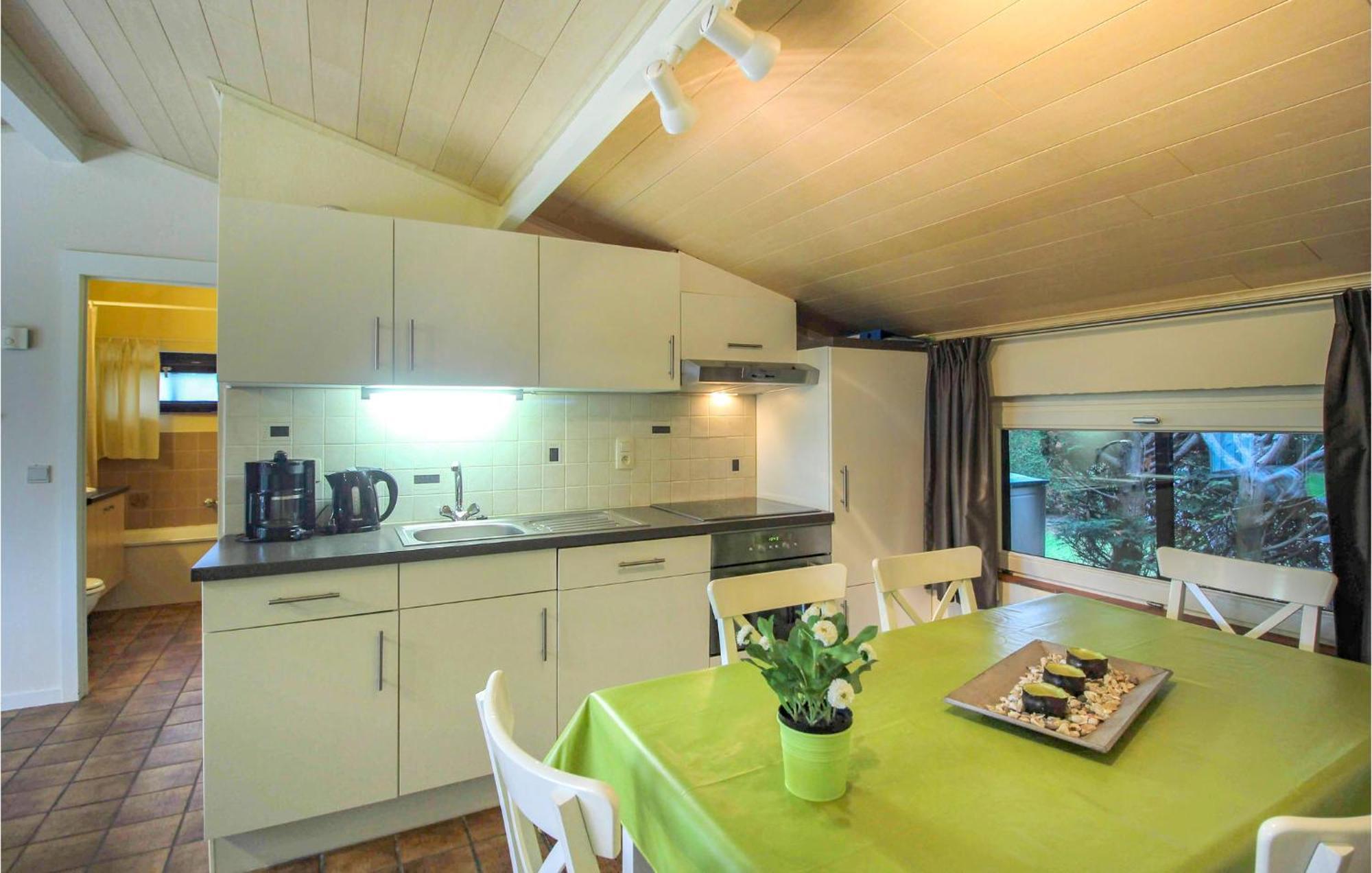 3 Bedroom Awesome Home In Oostduinkerke Exteriér fotografie